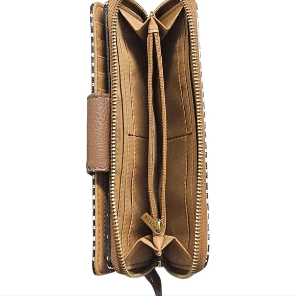 140 FOSSIL Emma  Wallet Zip Around Clutch CreditCard Multi Compartment - Picture 4 of 12